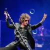 Enrique Bunbury se pronuncia contra la inteligencia artificial y critica el uso de móviles en sus conciertos